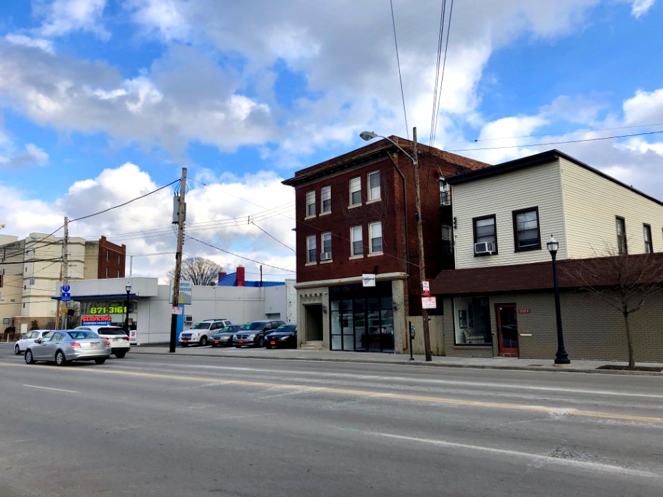 Madison Road, Oakley, Cincinnati, OH 