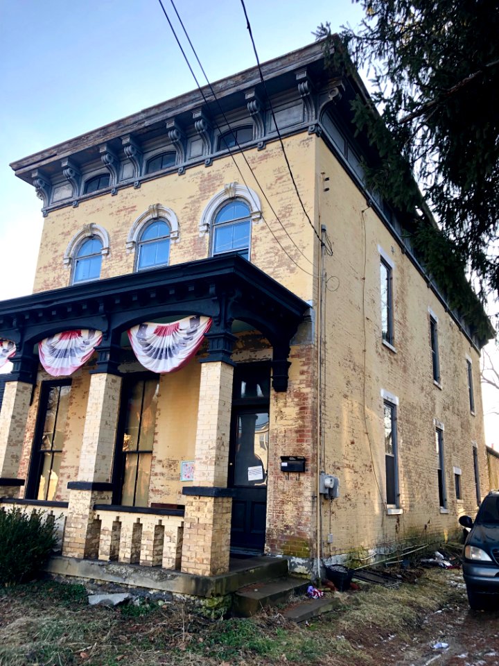 Bunker Hill House, Hamilton Avenue, Northside, Cincinnati,… 
