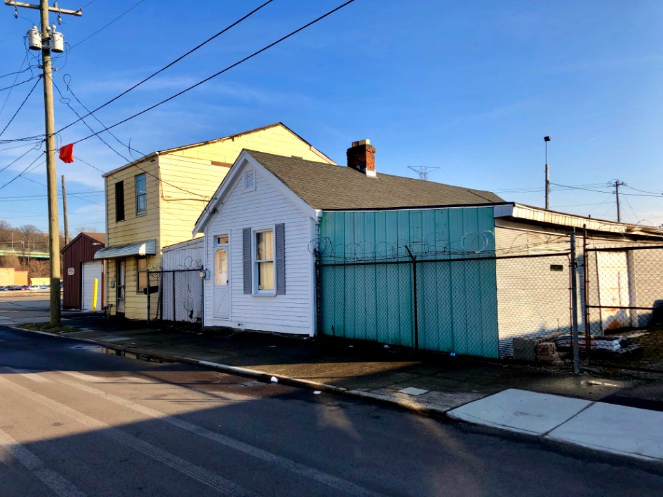 Elmore Court, Northside, Cincinnati, OH 