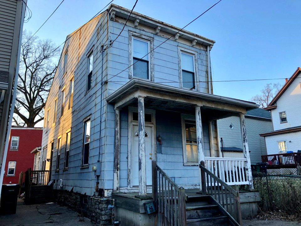 Cinnamon Street, O'Bryonville, Cincinnati, OH 