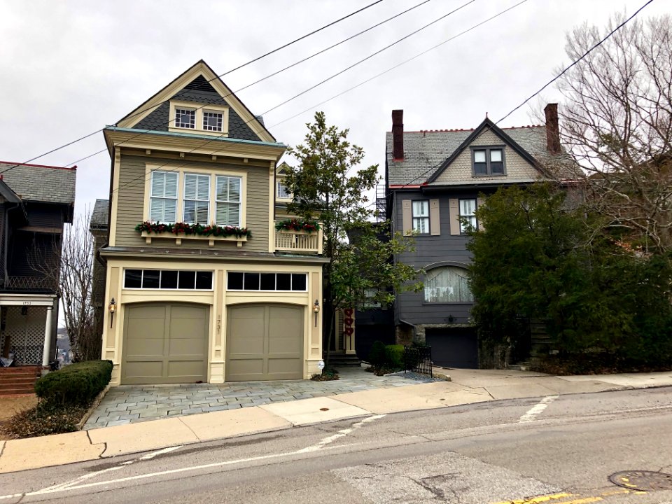 McMillan Street, East Walnut Hills, Cincinnati, OH 