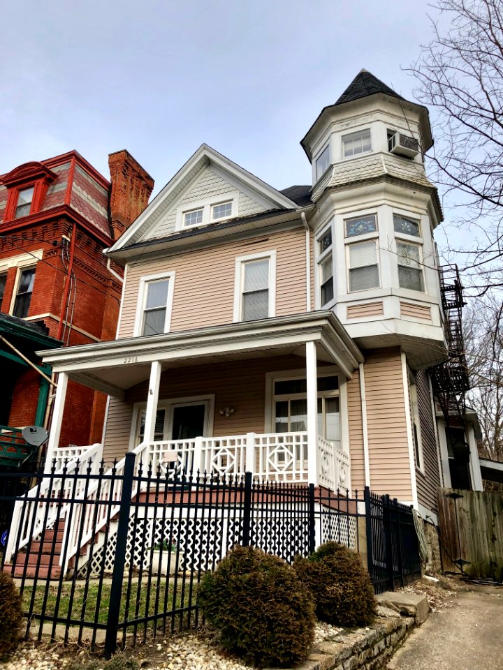 Kemper Lane, Walnut Hills, Cincinnati, OH 