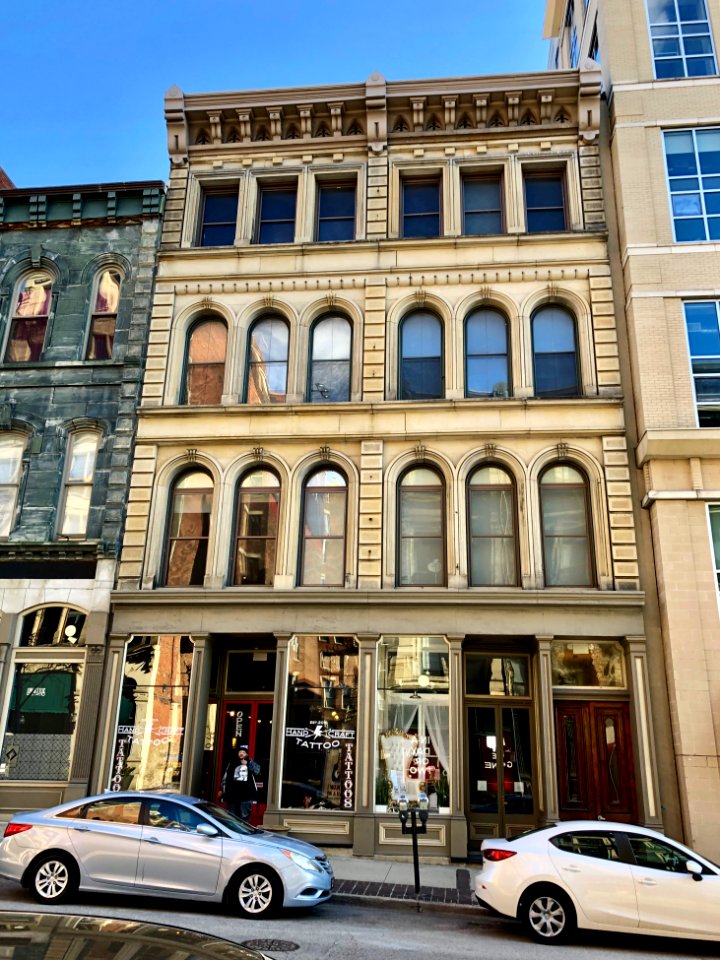 4th Street, Cincinnati, OH 
