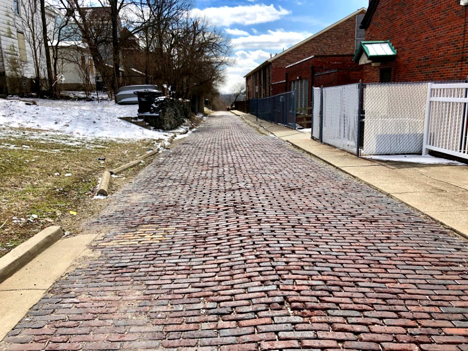 Cranston Alley, Walnut Hills, Cincinnati, OH 