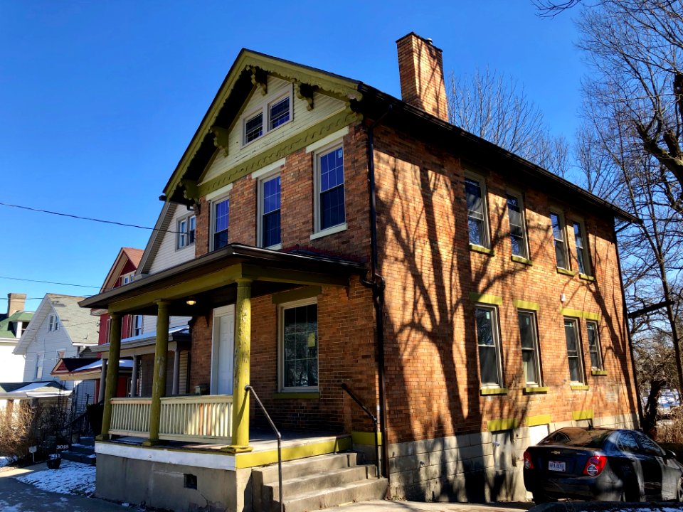 Gilbert Avenue, Walnut Hills, Cincinnati, OH 