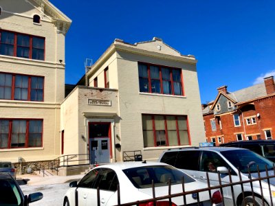 Old Cummins School (22nd District School), Walnut Hills, C… 