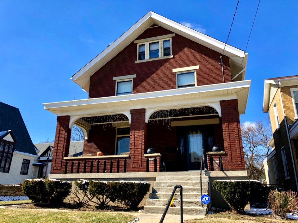 Stanton Avenue, Walnut Hills, Cincinnati, OH 