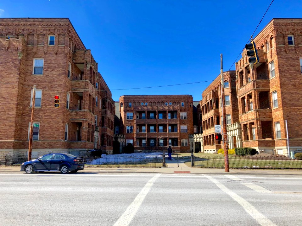 Gilbert Manor Apartments, Walnut Hills, Cincinnati, OH 