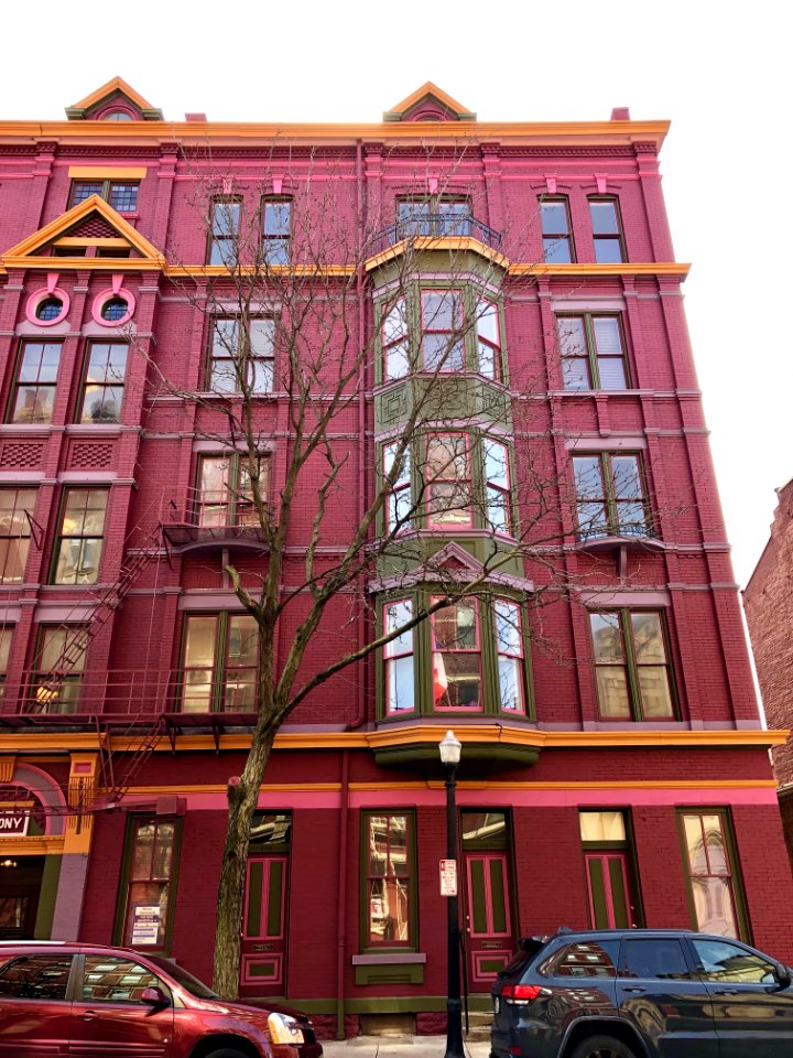 Saxony Apartment Building, Cincinnati, OH 