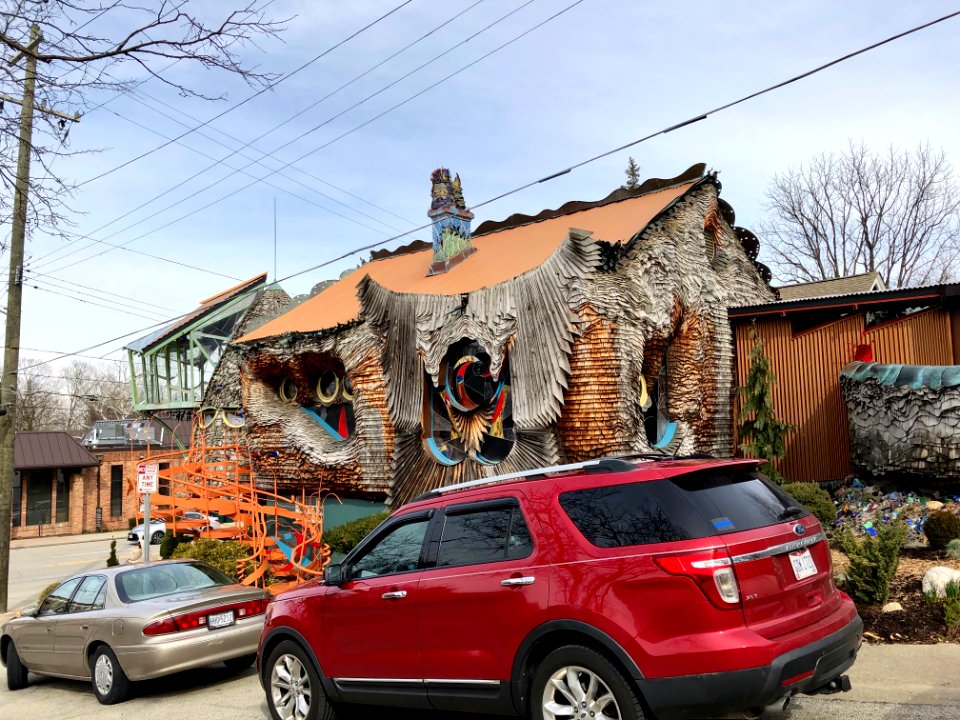 The Cincinnati Mushroom House, Erie Avenue, Hyde Park, Cin… 