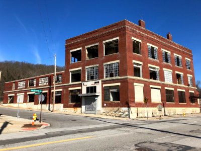 Lunkenheimer Valve Company Complex, South Fairmount, Cinci… 