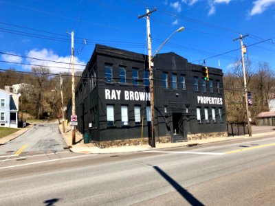 Ray Brown Properties Building, Sedamsville, Cincinnati, OH… 