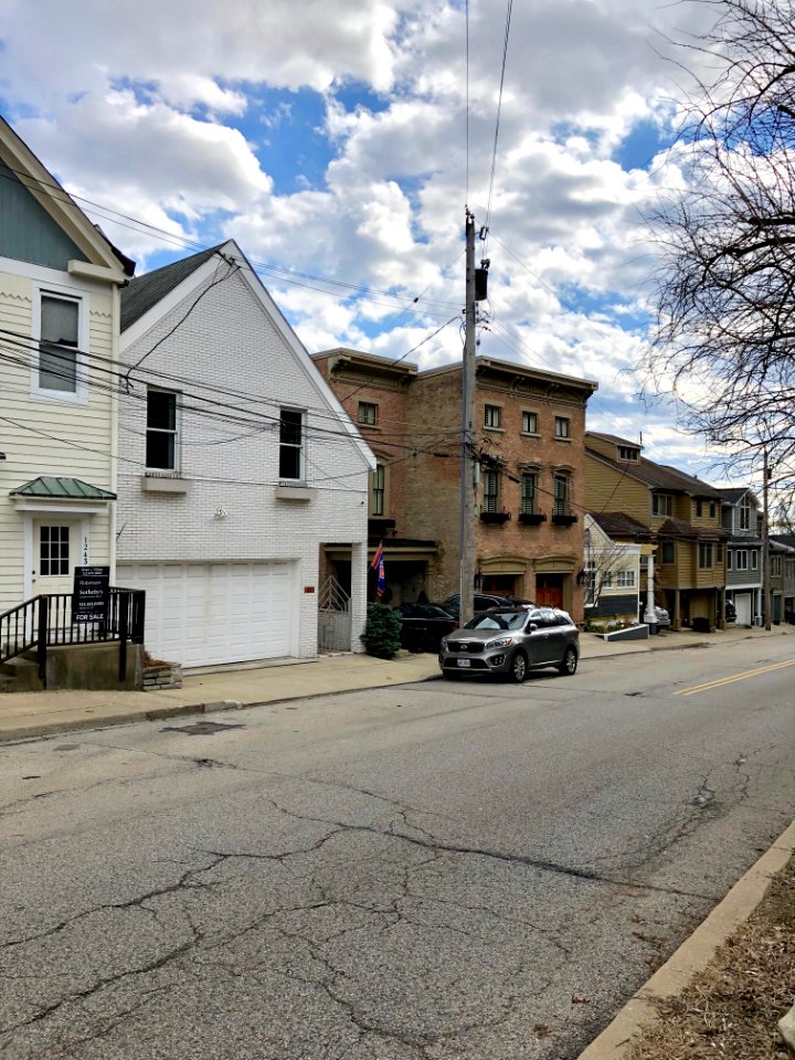 Martin Drive, Mount Adams, Cincinnati, OH 