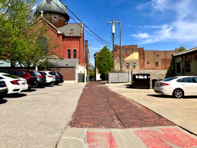 Innovation Alley, Mutter Gottes, Covington, KY 