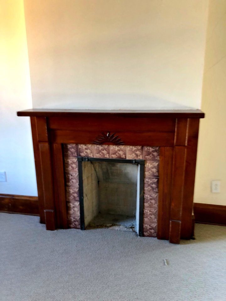 Fireplace, Metz House, Madison Road, Madisonville, Cincinn… 