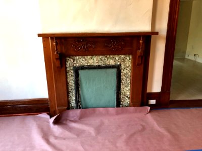 Fireplace, Metz House, Madison Road, Madisonville, Cincinn… 