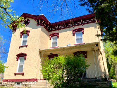 Desmond Street, Madisonville, Cincinnati, OH 