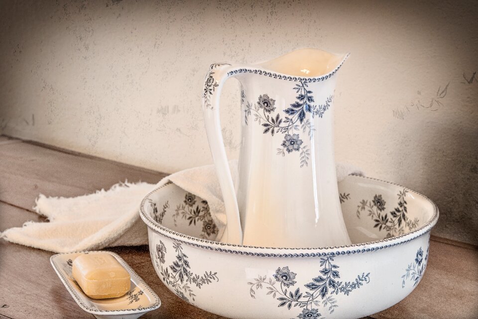 Toilet service ceramic vintage