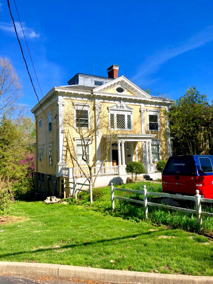 Clifton Avenue, Clifton, Cincinnati, OH 