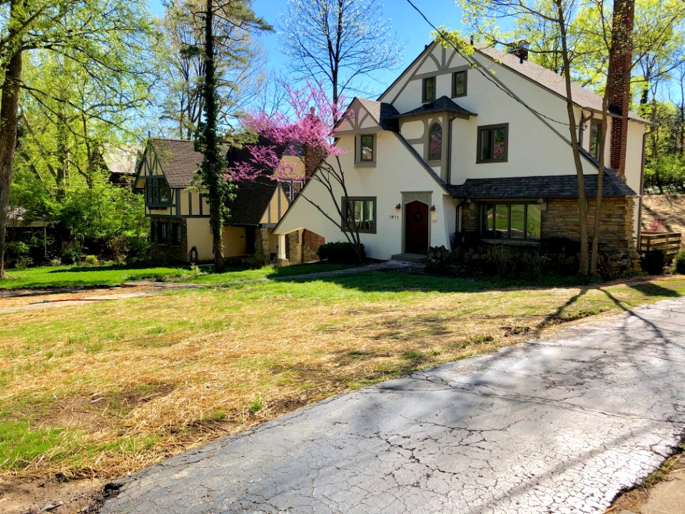 Middleton Avenue, Clifton, Cincinnati, OH 