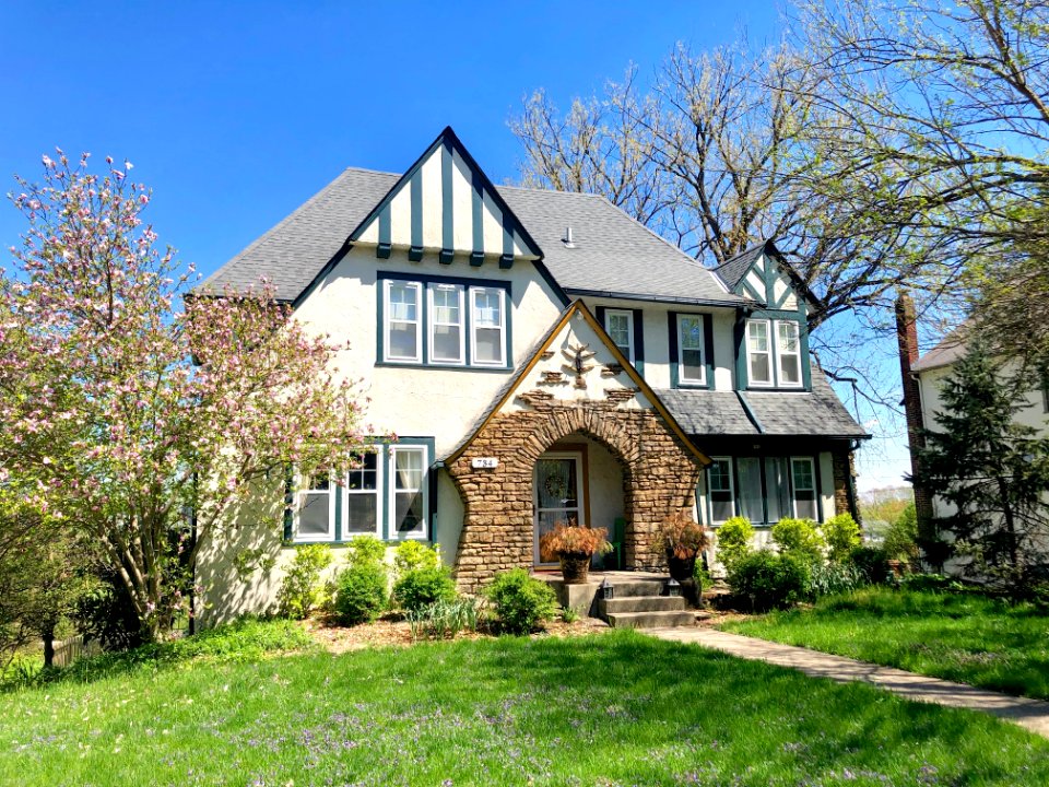 Avon Fields Lane, North Avondale, Cincinnati, OH 