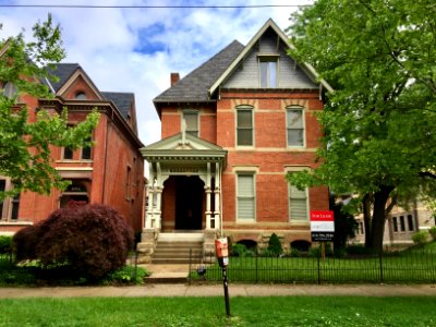 E Town Street, Columbus, OH 