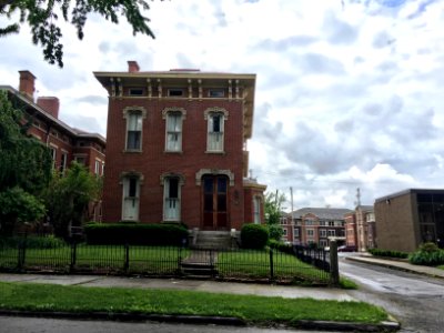 E Town Street, Columbus, OH 