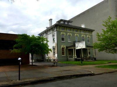 E Town Street, Columbus, OH 