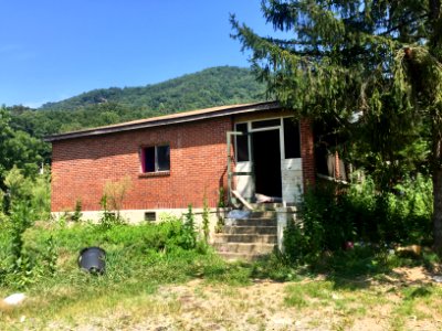 Old Tuckasegee School, Tuckasegee, NC 