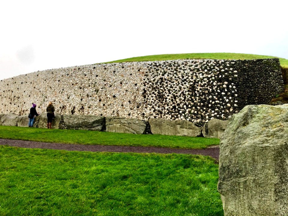 Newgrange (Sí an Bhrú) Monument, Donore, Éire 