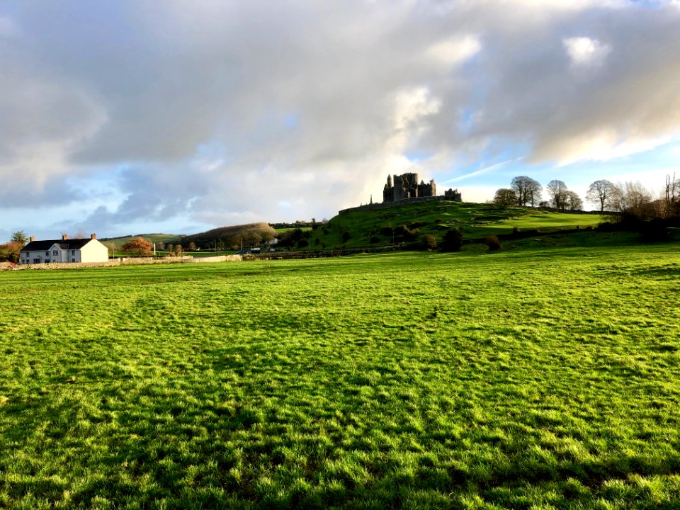 Rock of Cashel, Caiseal, Éire photo