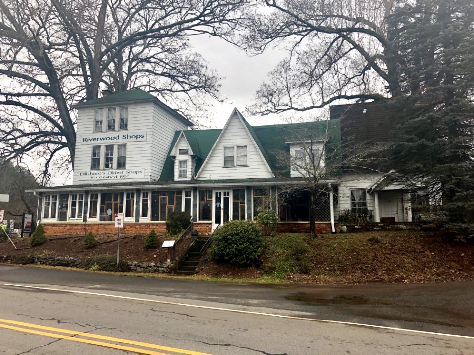 Riverwood Shops, Dillsboro, NC 