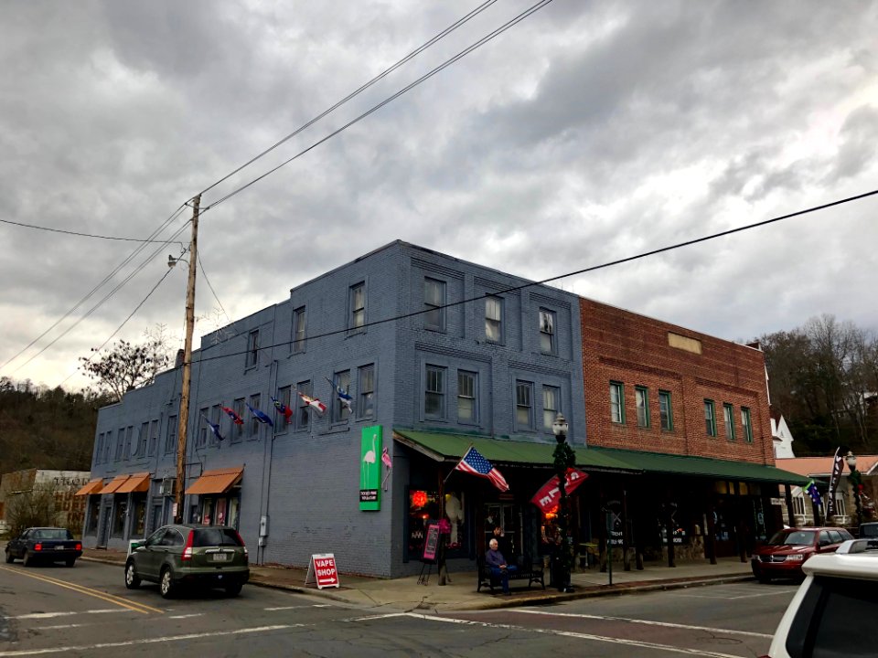 Everett Street, Bryson City, NC 