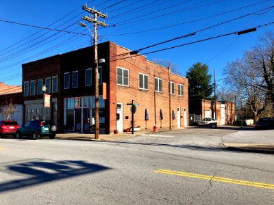7th Avenue East, Hendersonville, NC 