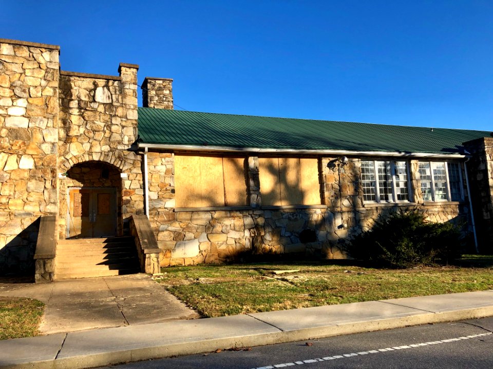 Old Mars Hill High School, Mars Hill, NC 
