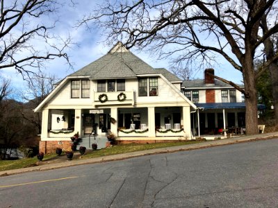 Sunset Inn, Lake Junaluska, NC 