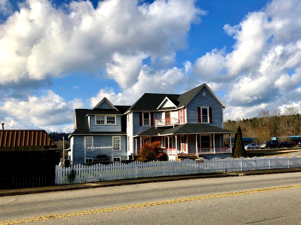 Valley River Avenue, Murphy, NC 