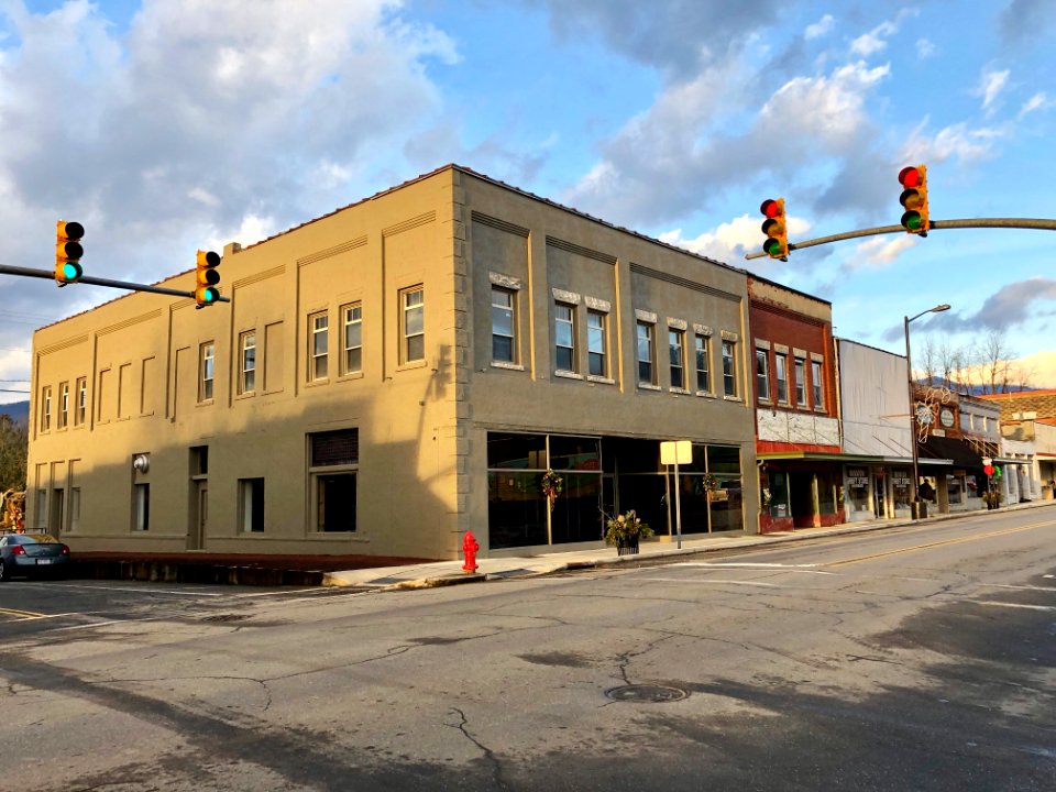 Main Street, Andrews, NC 
