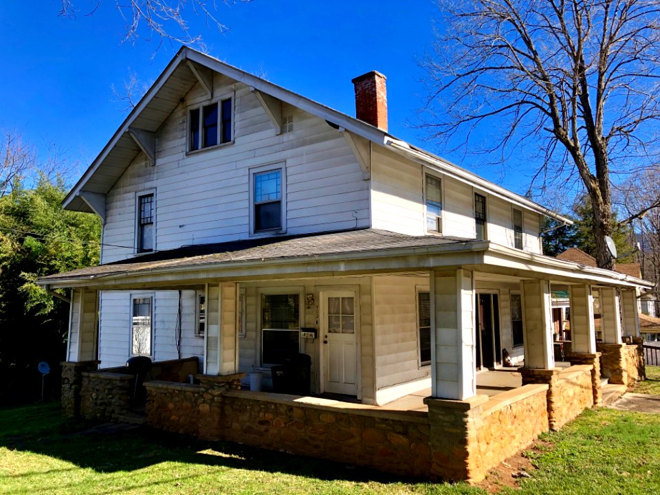 Pigeon Street, Waynesville, NC 