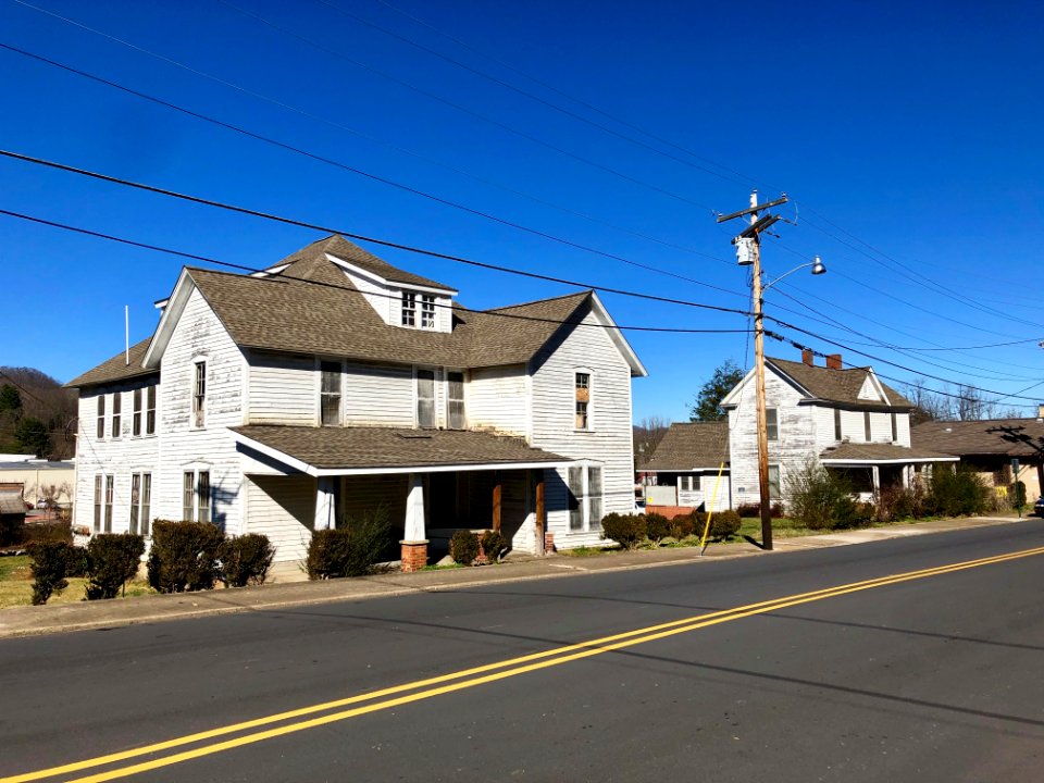 Branner Avenue, Waynesville, NC 