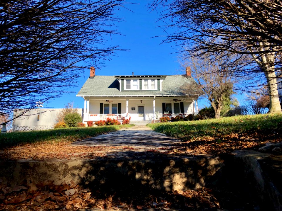 Mears Avenue, Canton, NC 