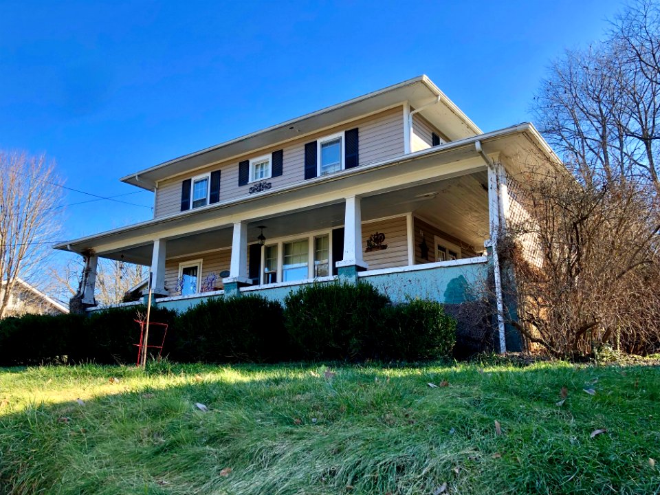 Pennsylvania Avenue, Canton, NC 