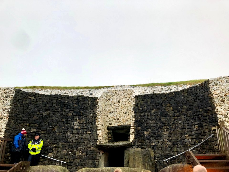 Newgrange (Sí an Bhrú) Monument, Donore, Éire 