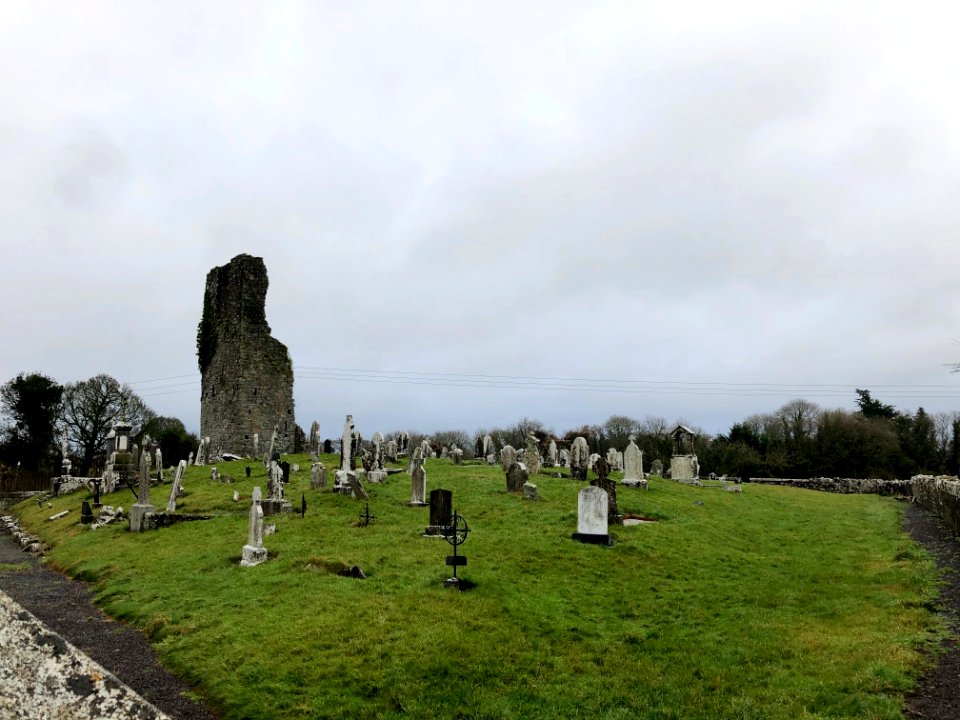 Ardmulchan Graveyard, Ard Maoíchon, Éire 