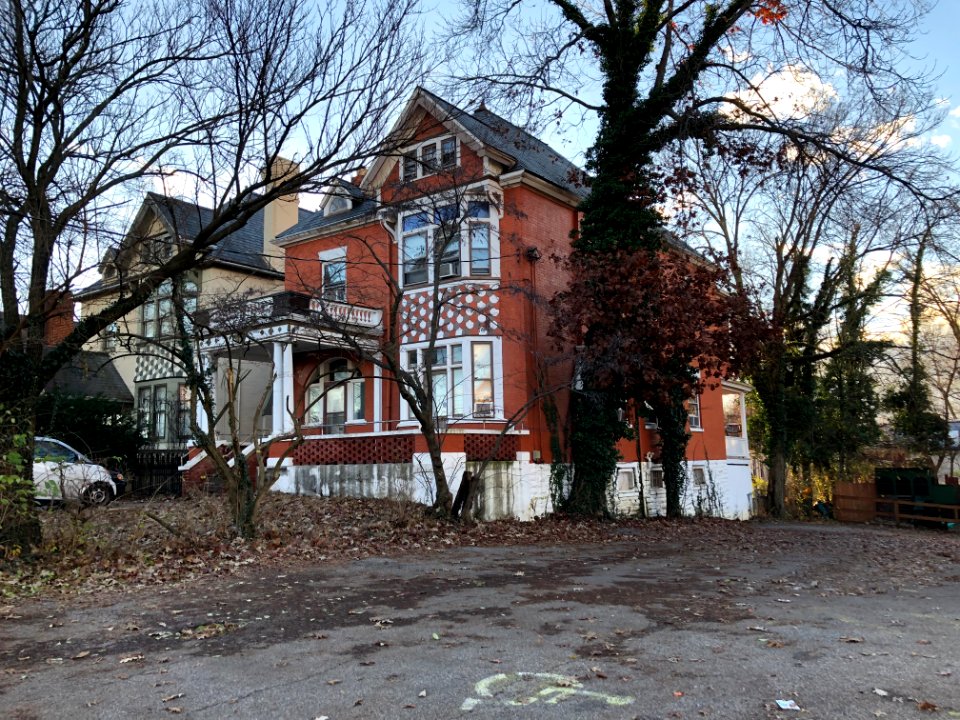 Highland Avenue, Corryville, Cincinnati, OH 