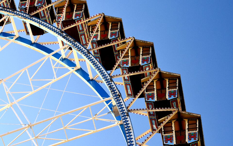 Ride folk festival carnies