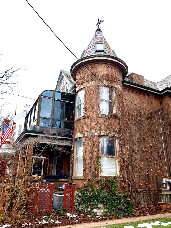 Hamilton Avenue, Northside, Cincinnati, OH 