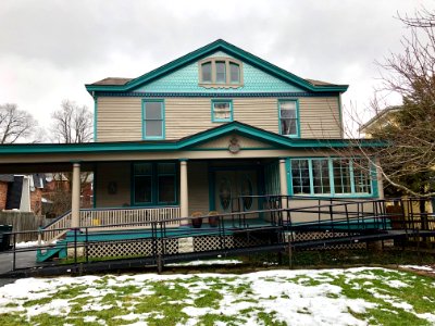 Hamilton Avenue, Northside, Cincinnati, OH 