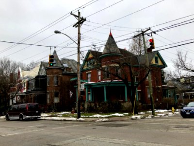 Hamilton Avenue, Northside, Cincinnati, OH 
