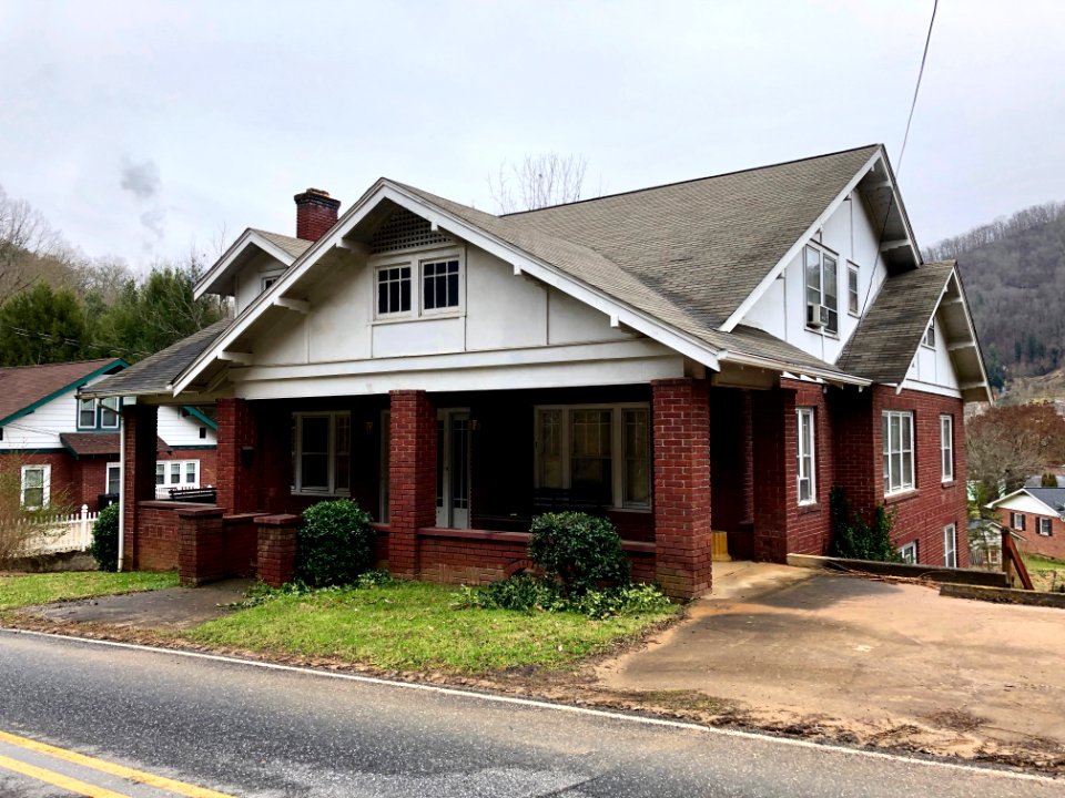 Dillsboro Road, Sylva, NC 